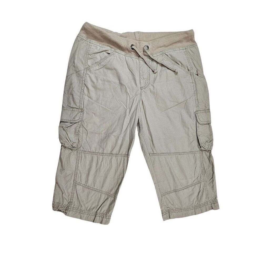 Cabelas Cream Tan Cotton Cargo Capri Pants